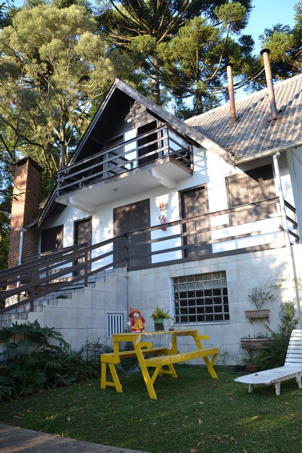 Hotel Pousada Dos Pinheiros Canela Exterior photo