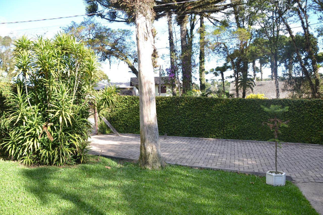 Hotel Pousada Dos Pinheiros Canela Exterior photo