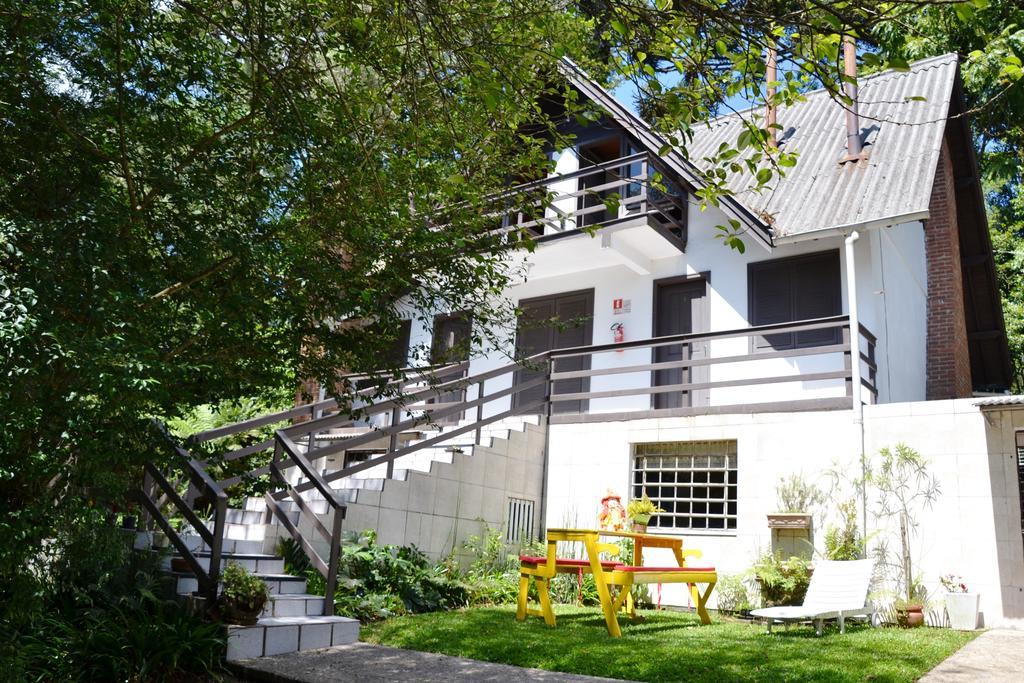 Hotel Pousada Dos Pinheiros Canela Exterior photo